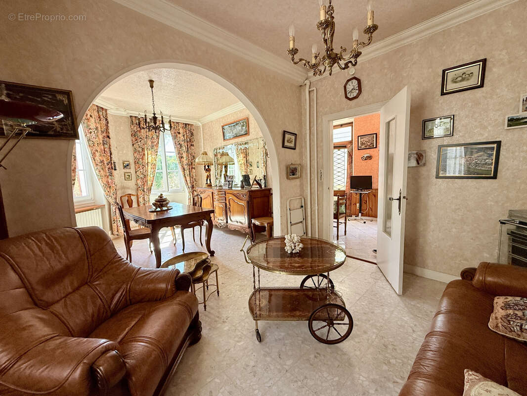 Maison à LES ALLUETS-LE-ROI