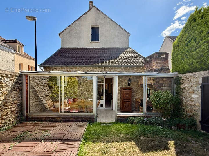 Maison à LES ALLUETS-LE-ROI