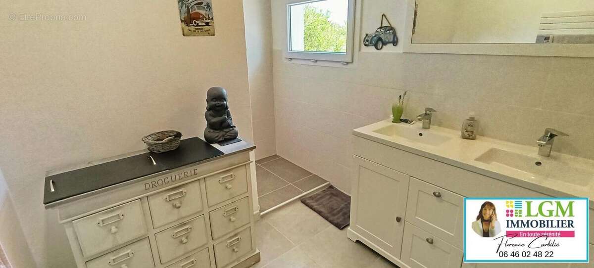 Maison à SAINT-VICTOR-DE-MALCAP