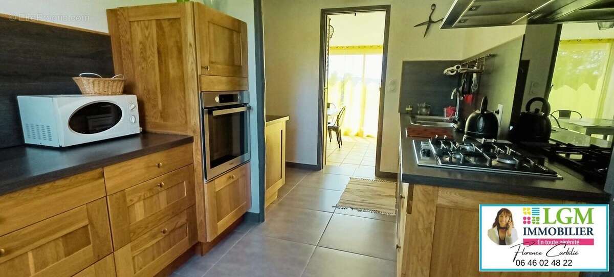 Maison à SAINT-VICTOR-DE-MALCAP