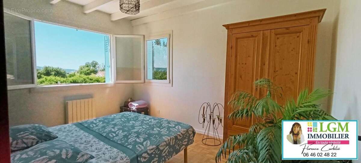 Maison à SAINT-VICTOR-DE-MALCAP