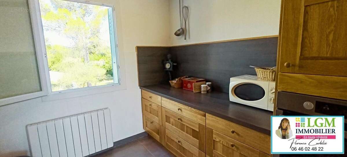 Maison à SAINT-VICTOR-DE-MALCAP