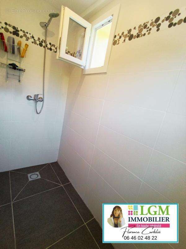 Maison à SAINT-VICTOR-DE-MALCAP