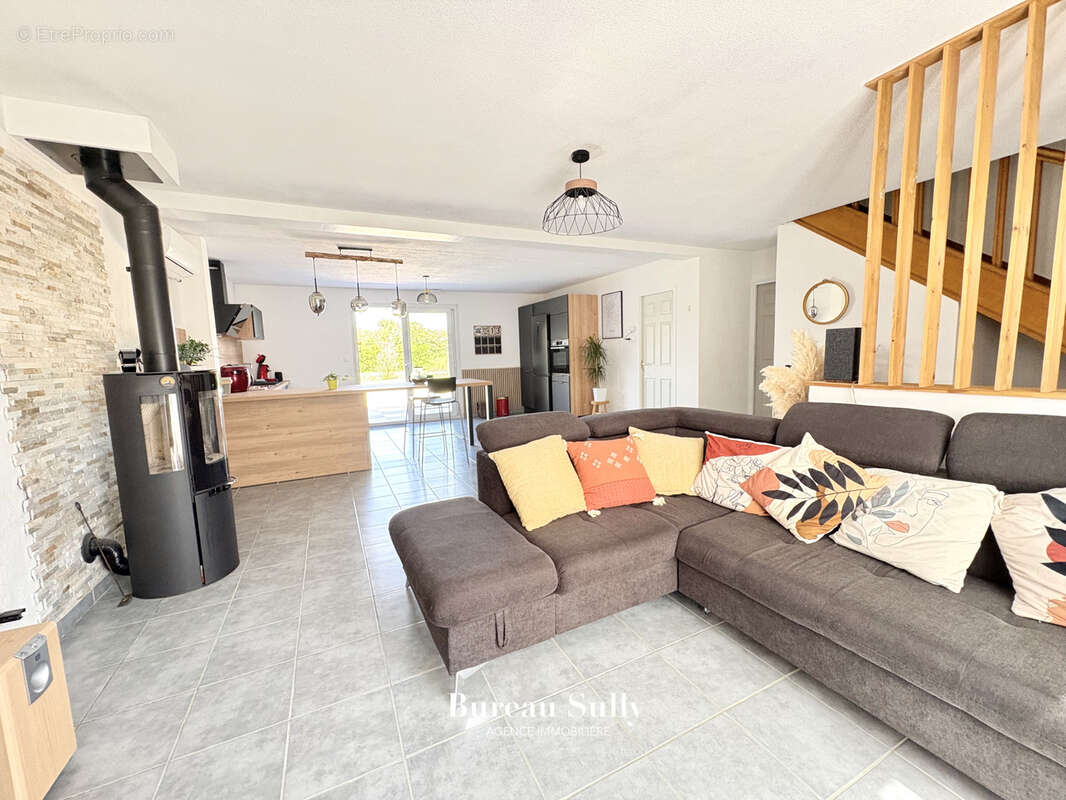 Maison à CORCELLES-EN-BEAUJOLAIS