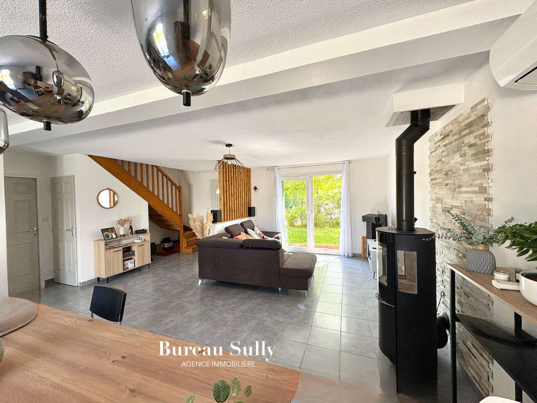 Maison à CORCELLES-EN-BEAUJOLAIS