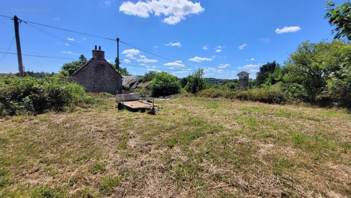 Maison à PONT-MELVEZ