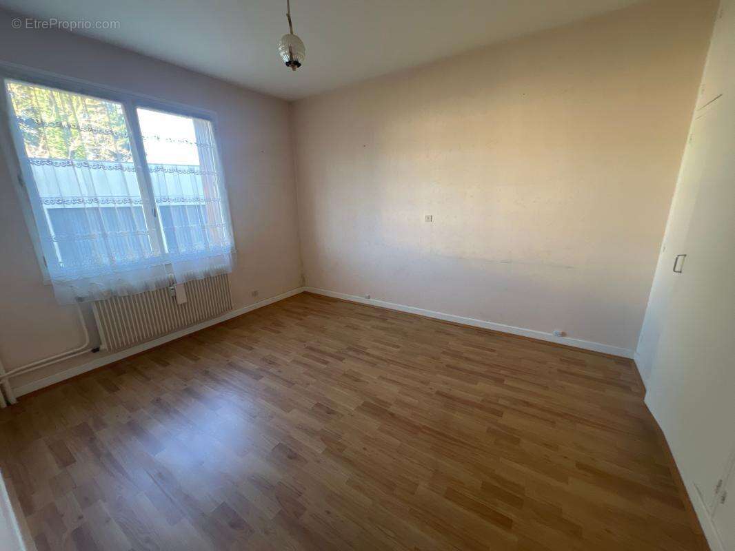 Appartement à COSNE-COURS-SUR-LOIRE