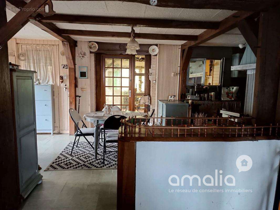 Maison à CATILLON-SUR-SAMBRE