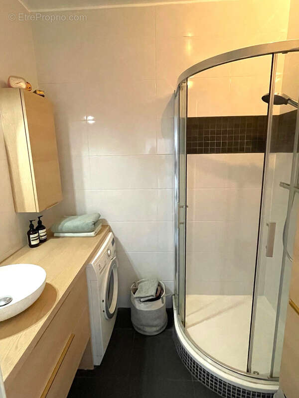 Appartement à LYON-6E