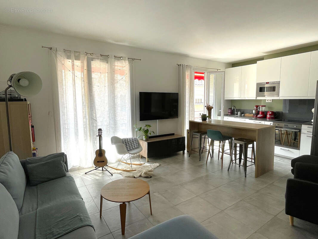 Appartement à LYON-6E