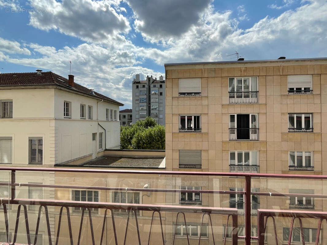 Appartement à LYON-6E