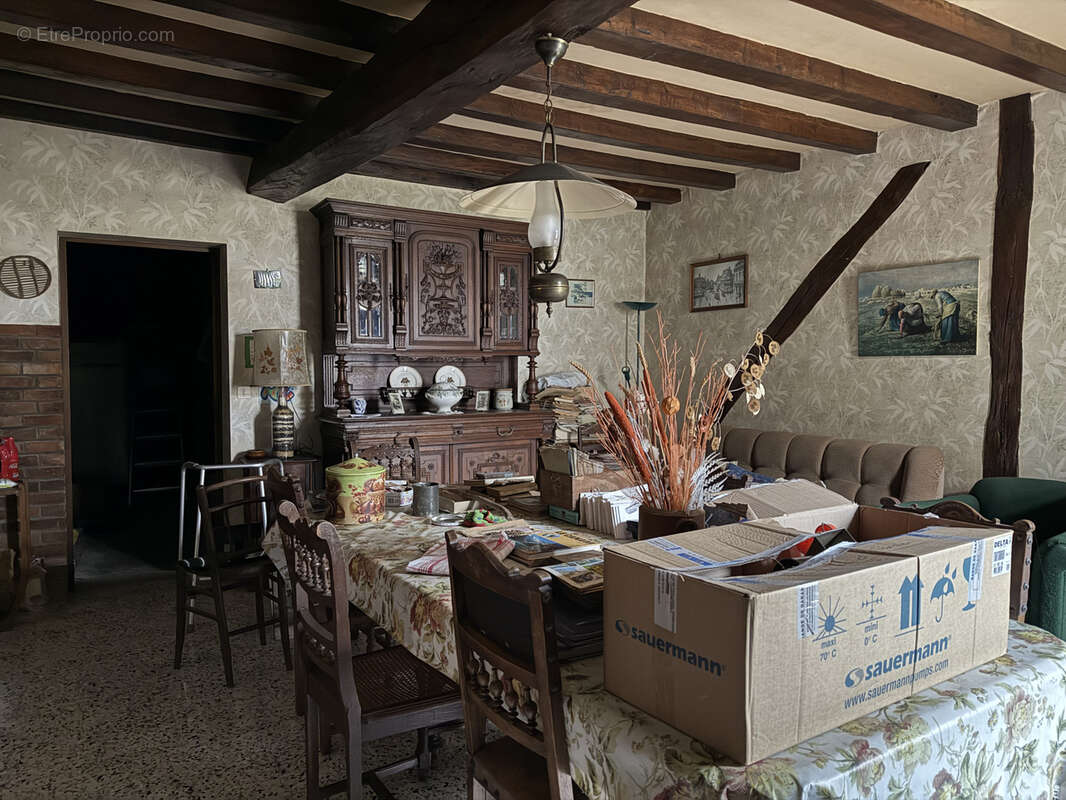 Maison à CRESANTIGNES