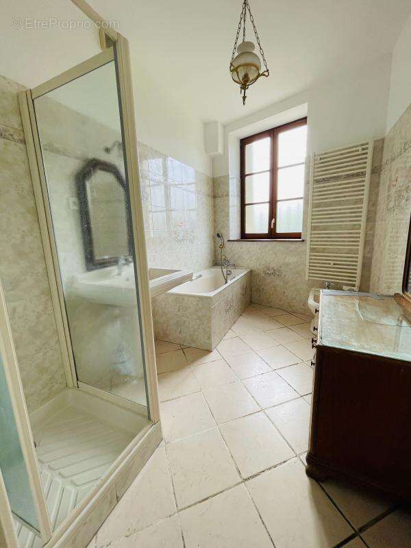 Maison à CALUIRE-ET-CUIRE