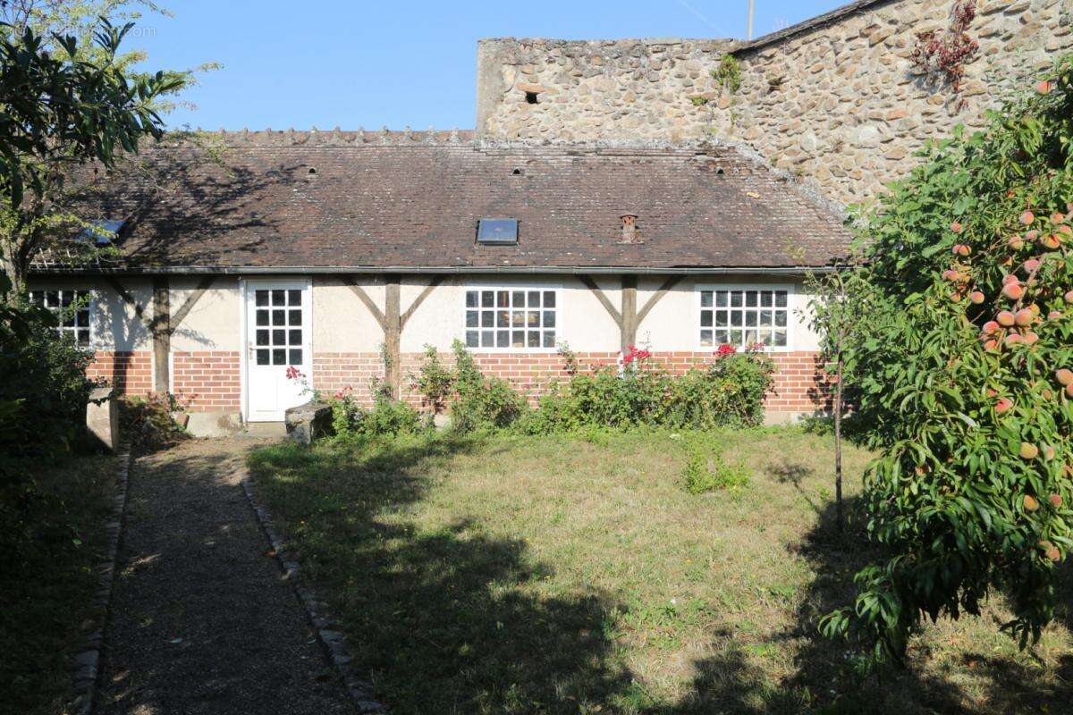 Maison à AUTUN