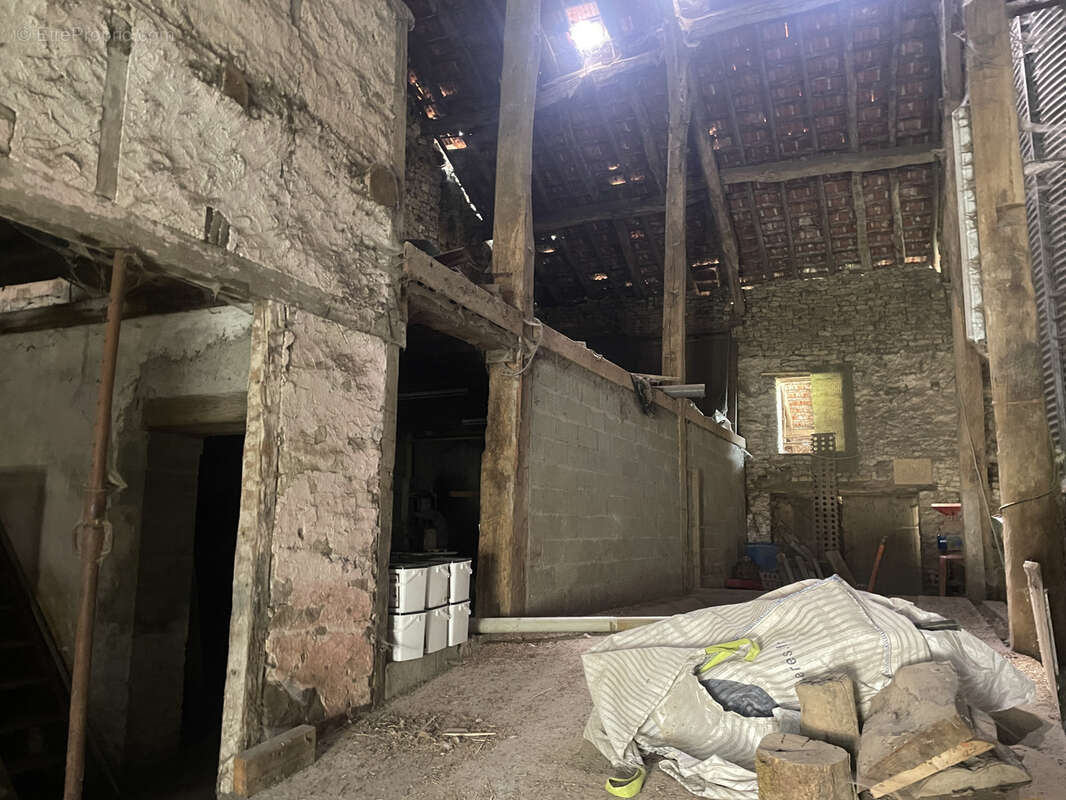 Maison à HOUSSEVILLE