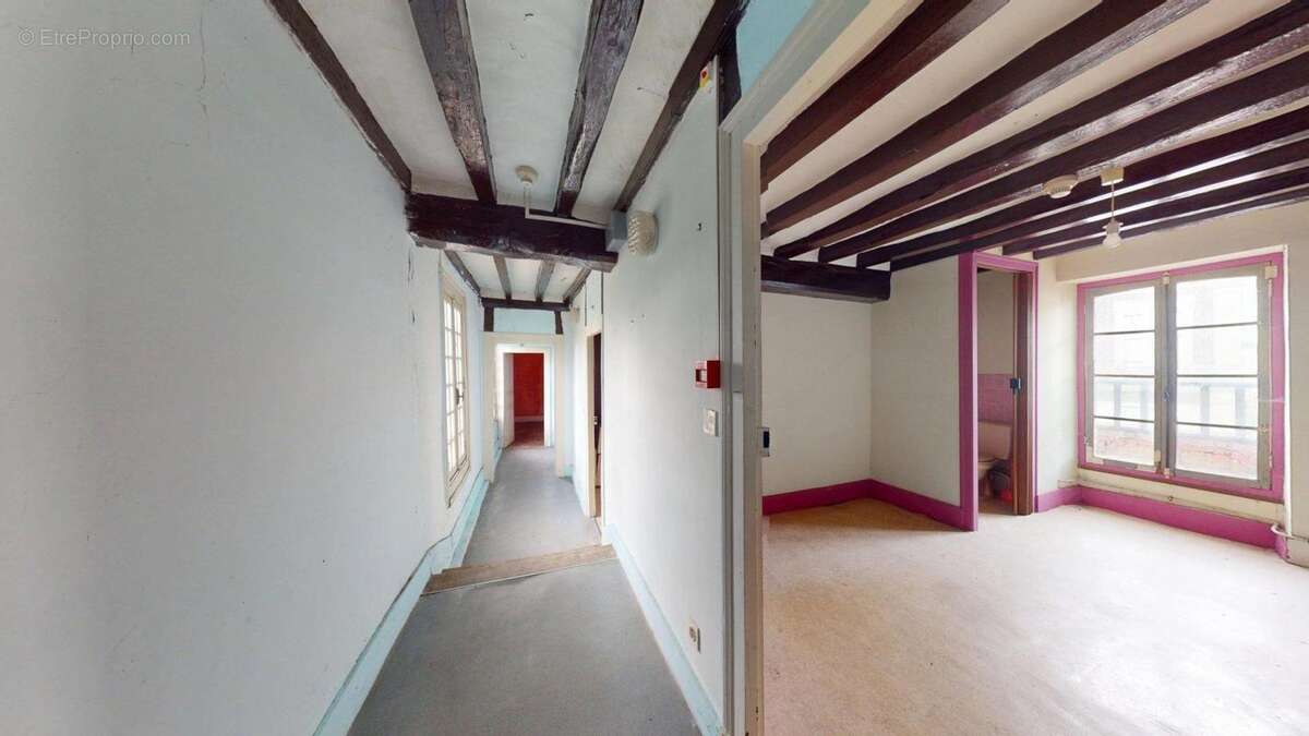 Appartement à EGLENY