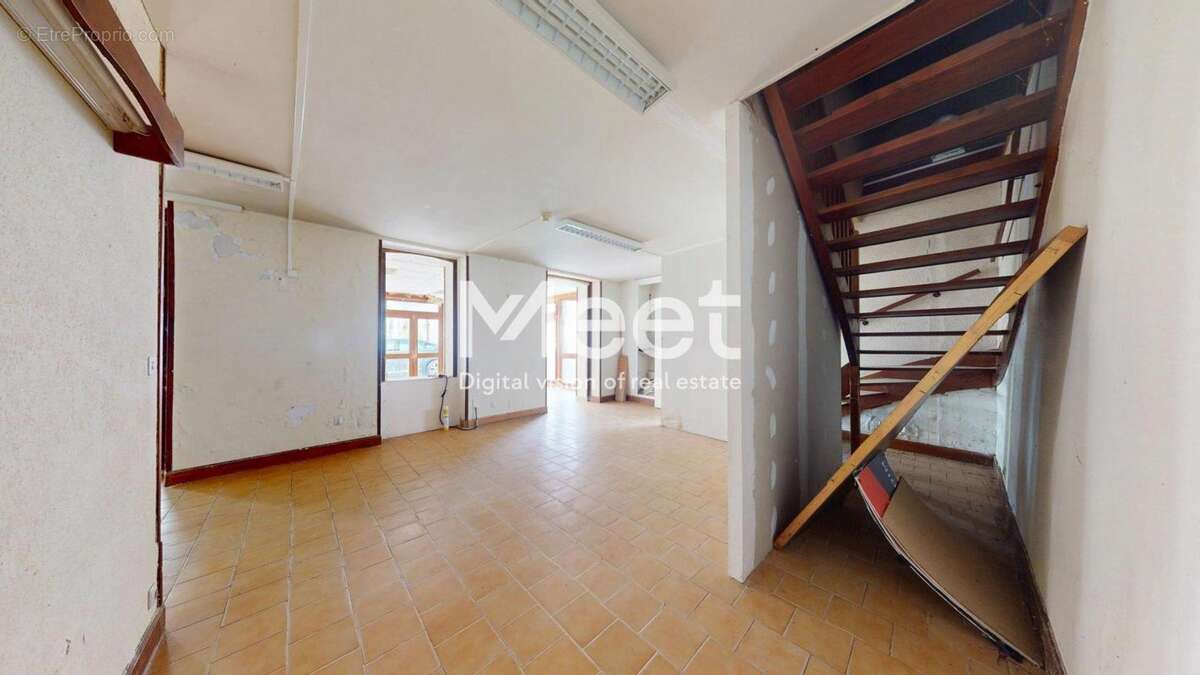 Appartement à EGLENY