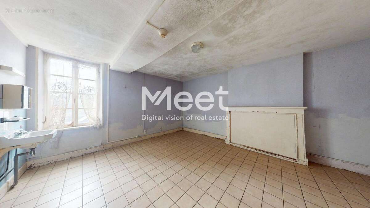 Appartement à EGLENY