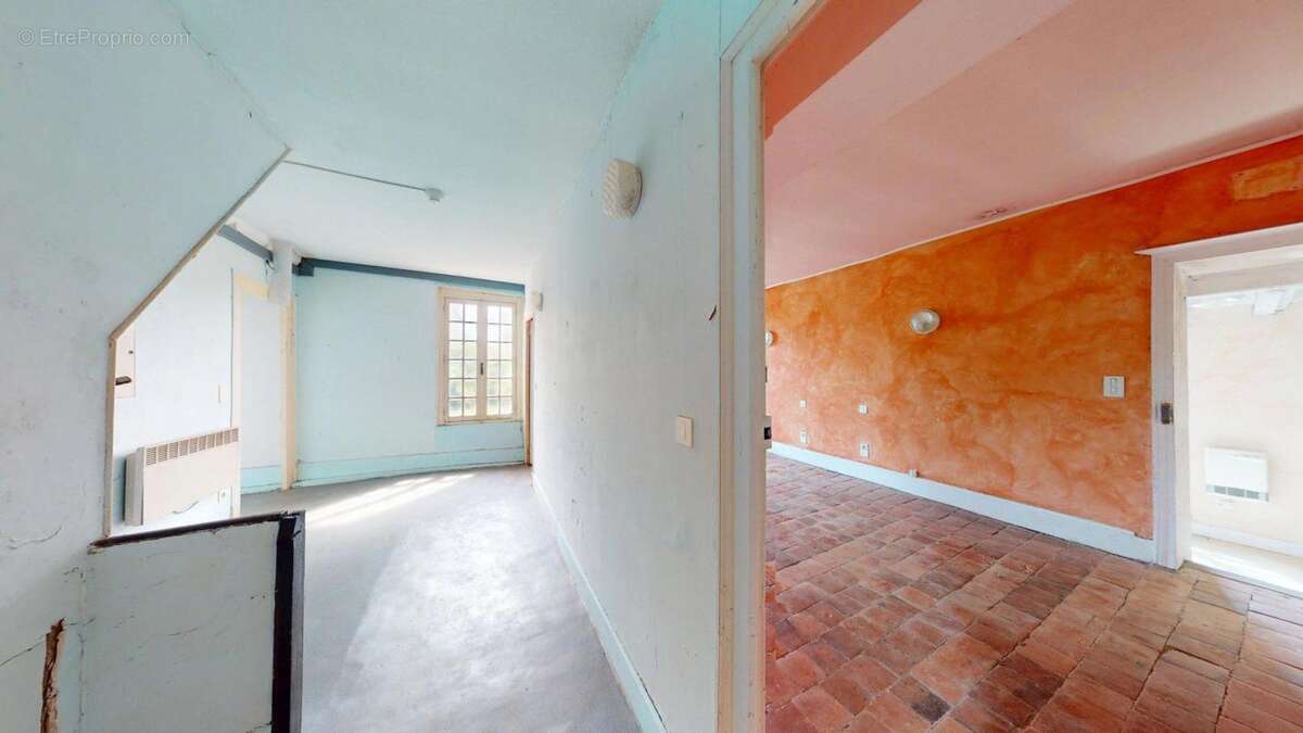 Appartement à EGLENY