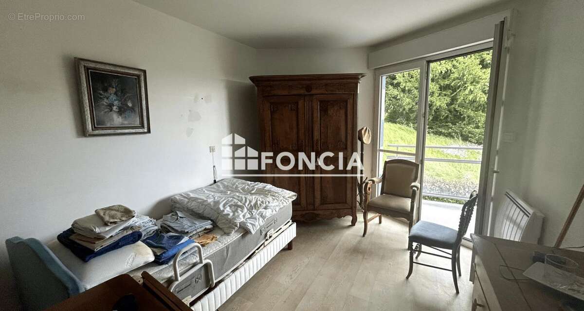 Appartement à MONT-SAINT-AIGNAN