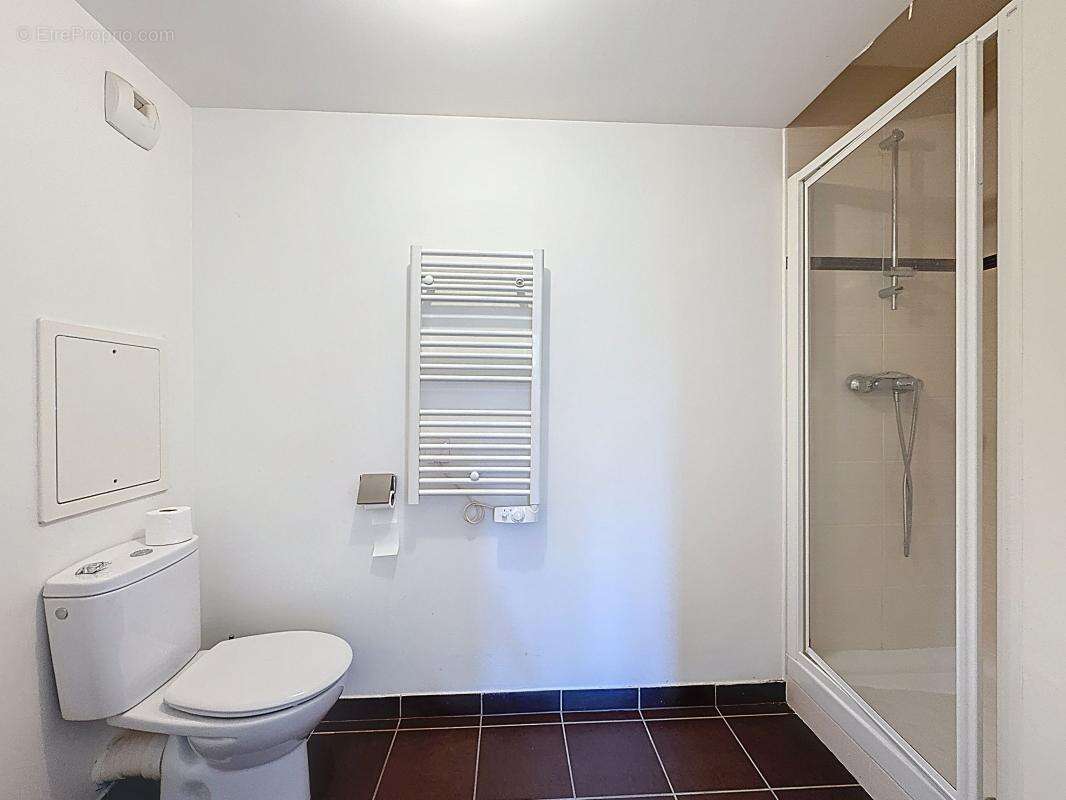 Appartement à VOISINS-LE-BRETONNEUX