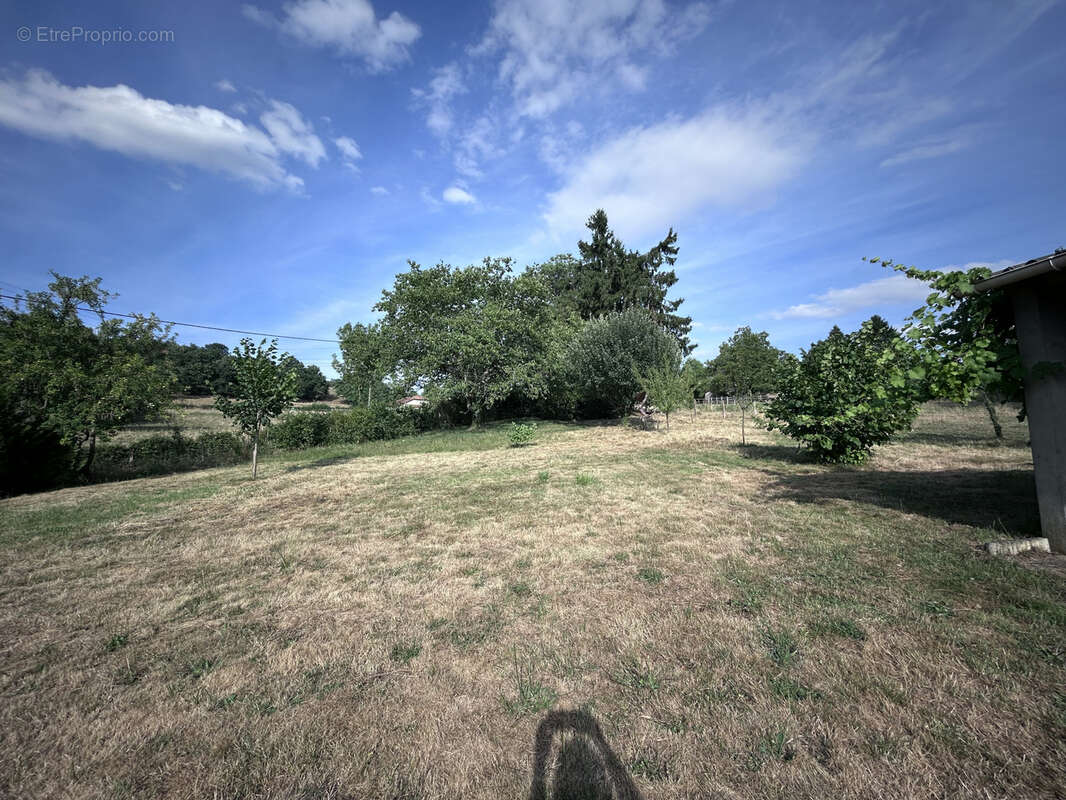 Maison à SAINT-NIZIER-SOUS-CHARLIEU