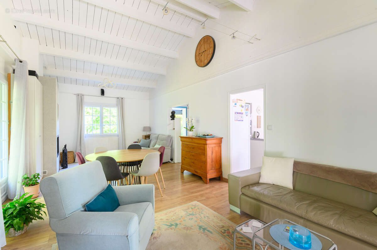 Maison à LES CLOUZEAUX