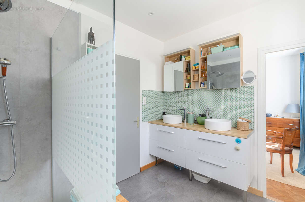 Maison à LES CLOUZEAUX