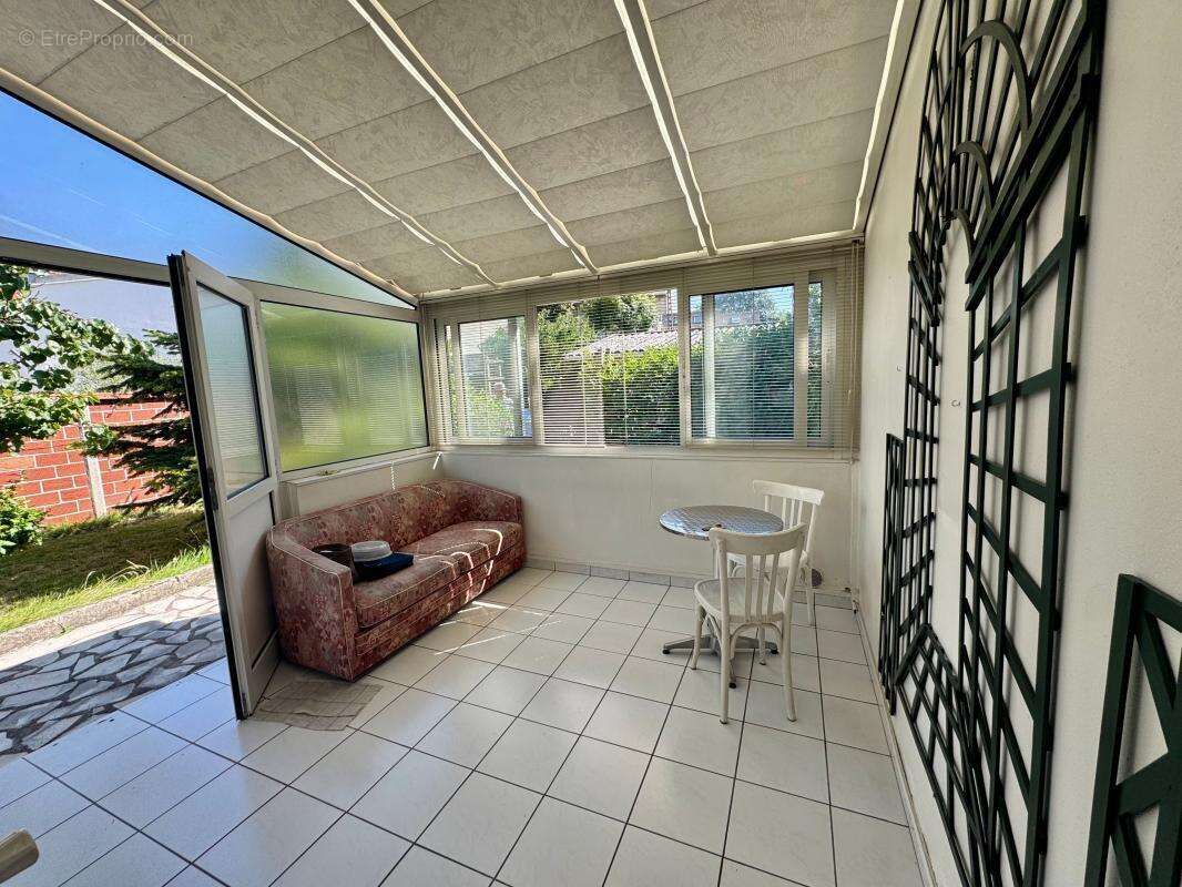 Maison à VILLEMOMBLE