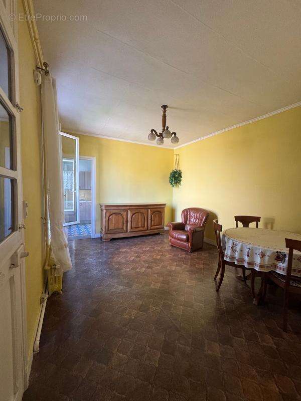 Maison à VILLEMOMBLE