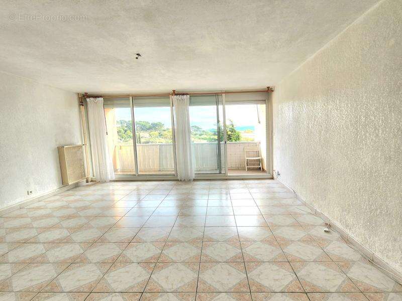 Appartement à MARSEILLE-14E