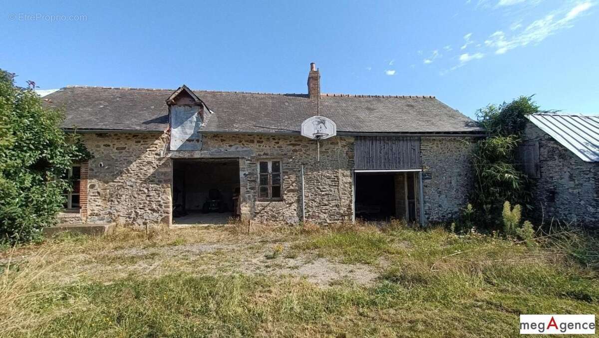 Maison à JAVRON-LES-CHAPELLES