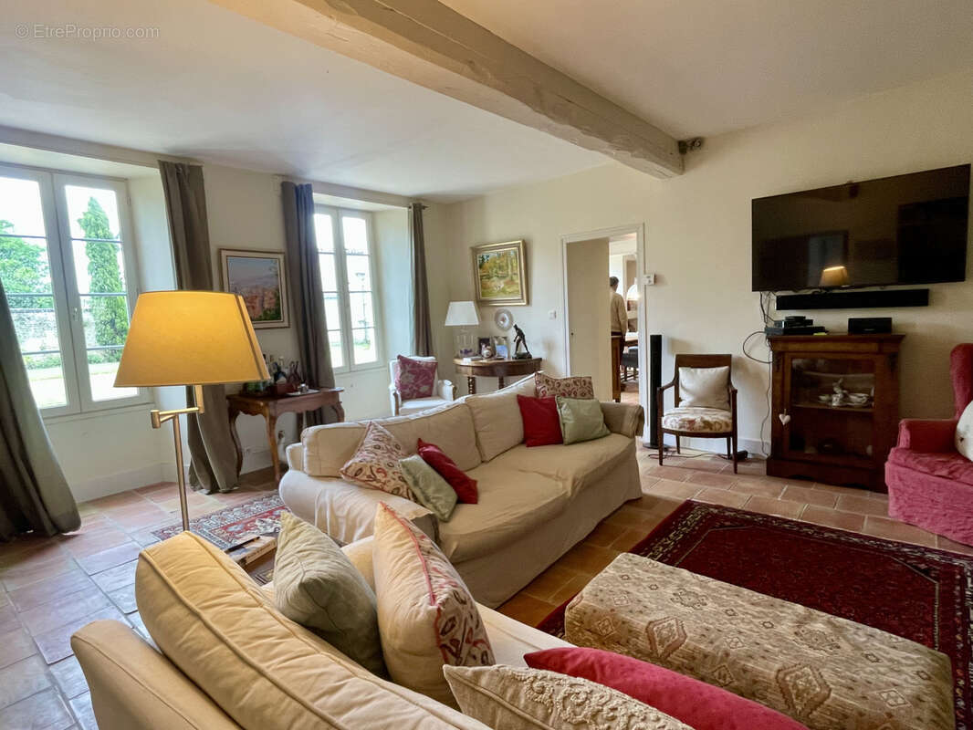 Maison à BOUTEVILLE