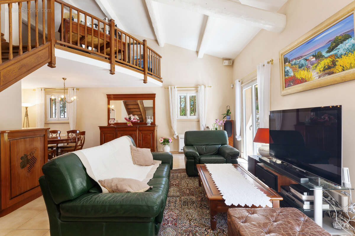 Maison à TRANS-EN-PROVENCE