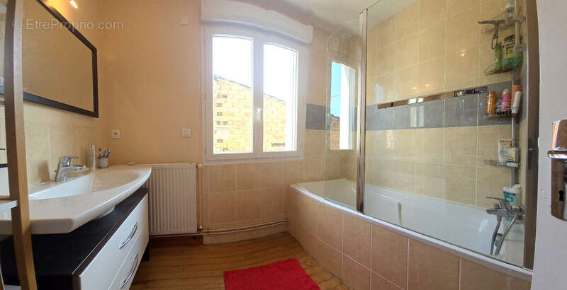 Maison à BEAUMONT-DE-LOMAGNE