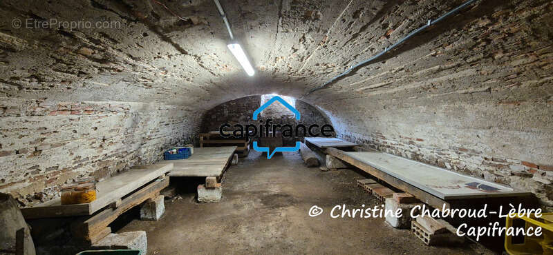 Maison à SAINT-ETIENNE-DE-VICQ