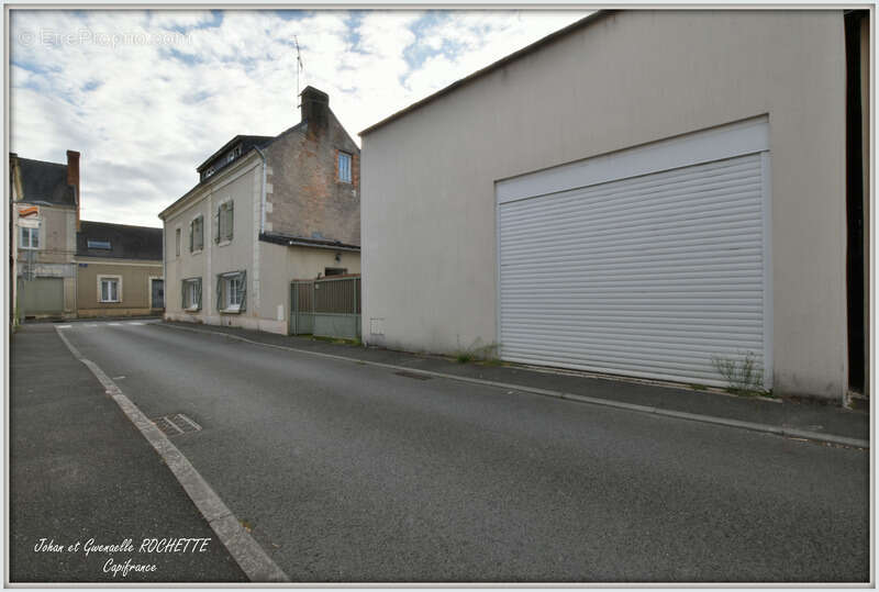 Maison à SEICHES-SUR-LE-LOIR
