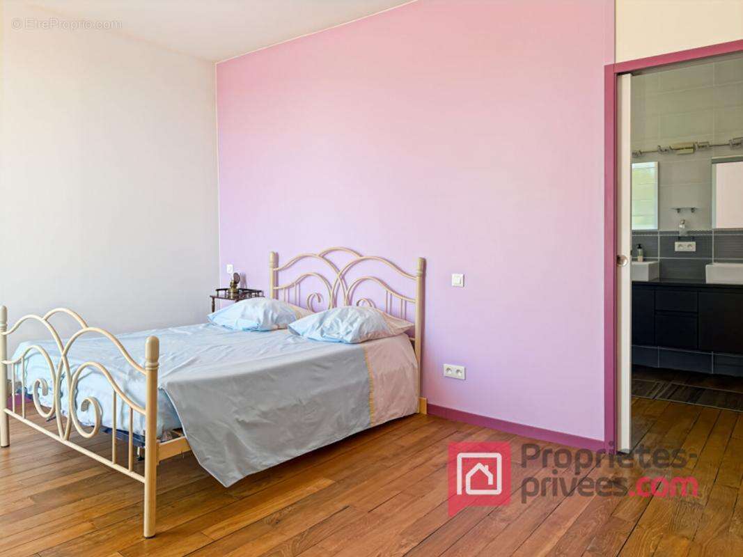 Maison à VILLE-SOUS-LA-FERTE