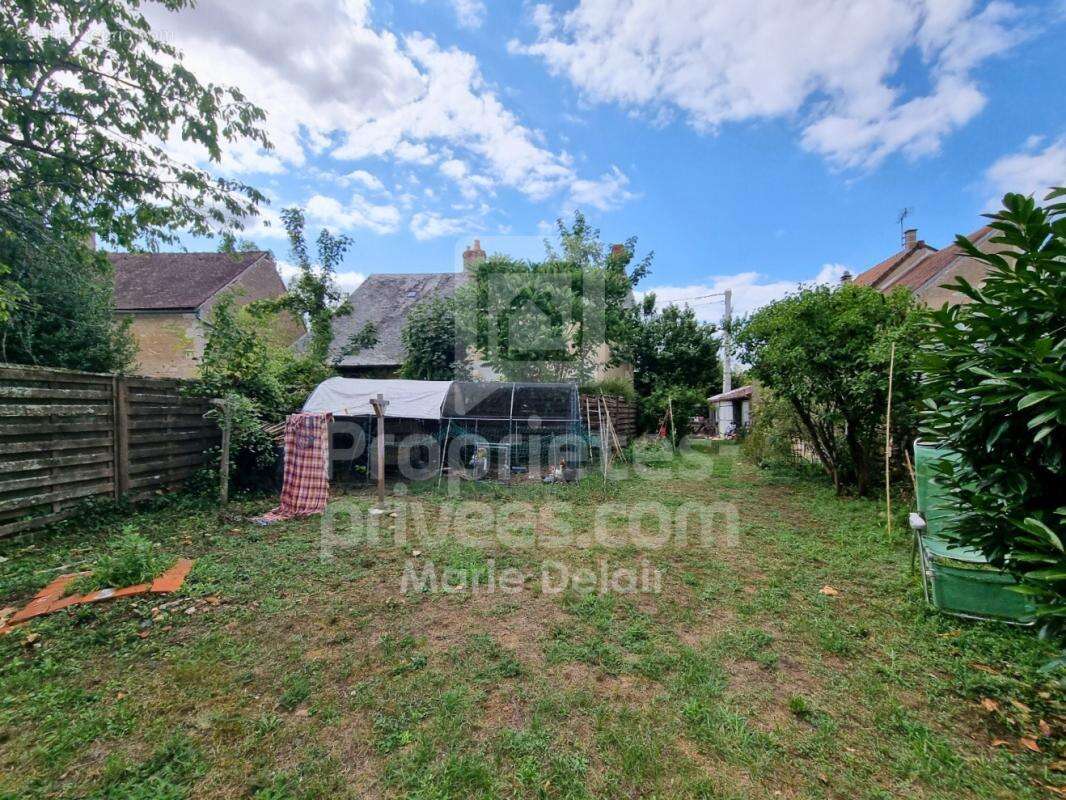 Maison à MESVES-SUR-LOIRE