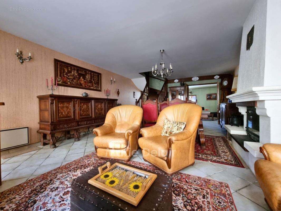 Maison à POUILLY-SUR-LOIRE