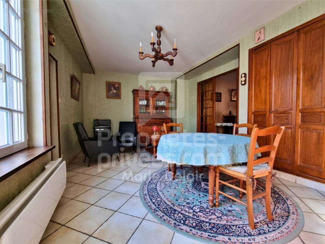 Maison à POUILLY-SUR-LOIRE