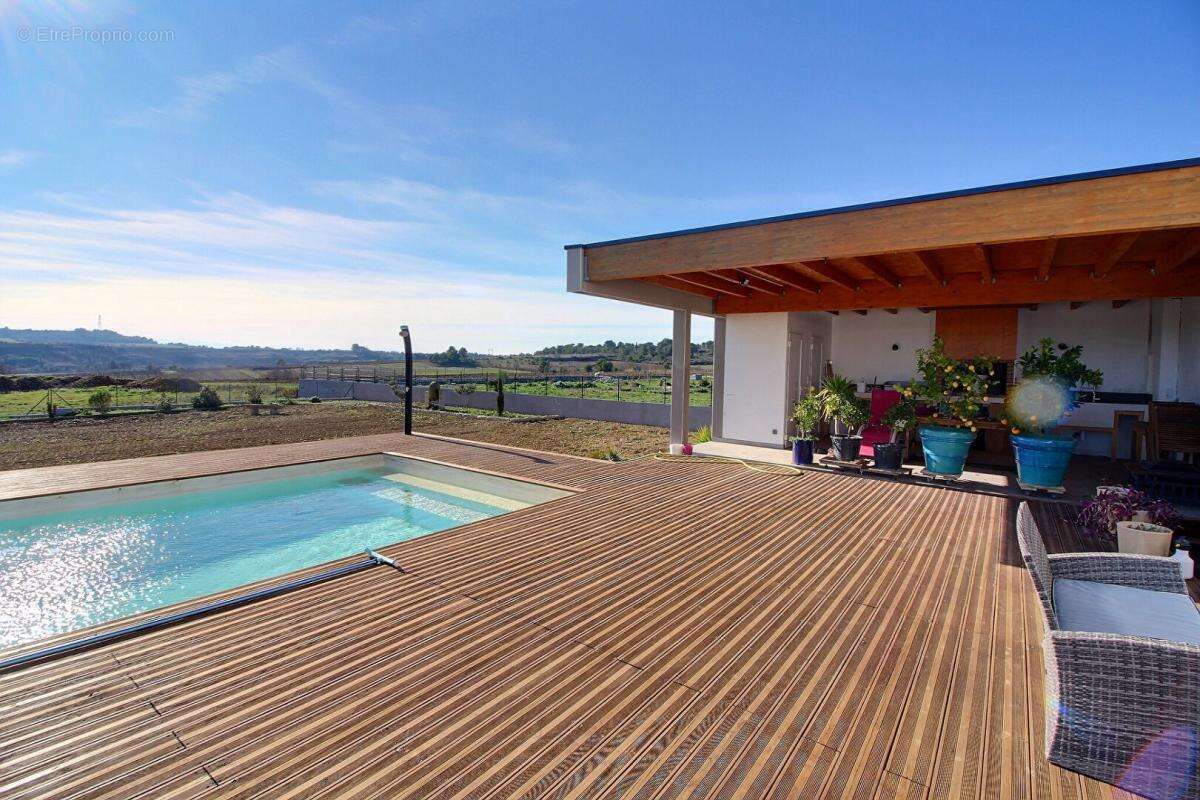 Maison à PEYRIAC-MINERVOIS