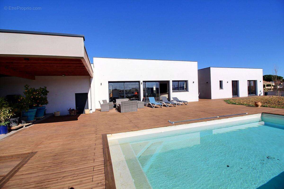 Maison à PEYRIAC-MINERVOIS