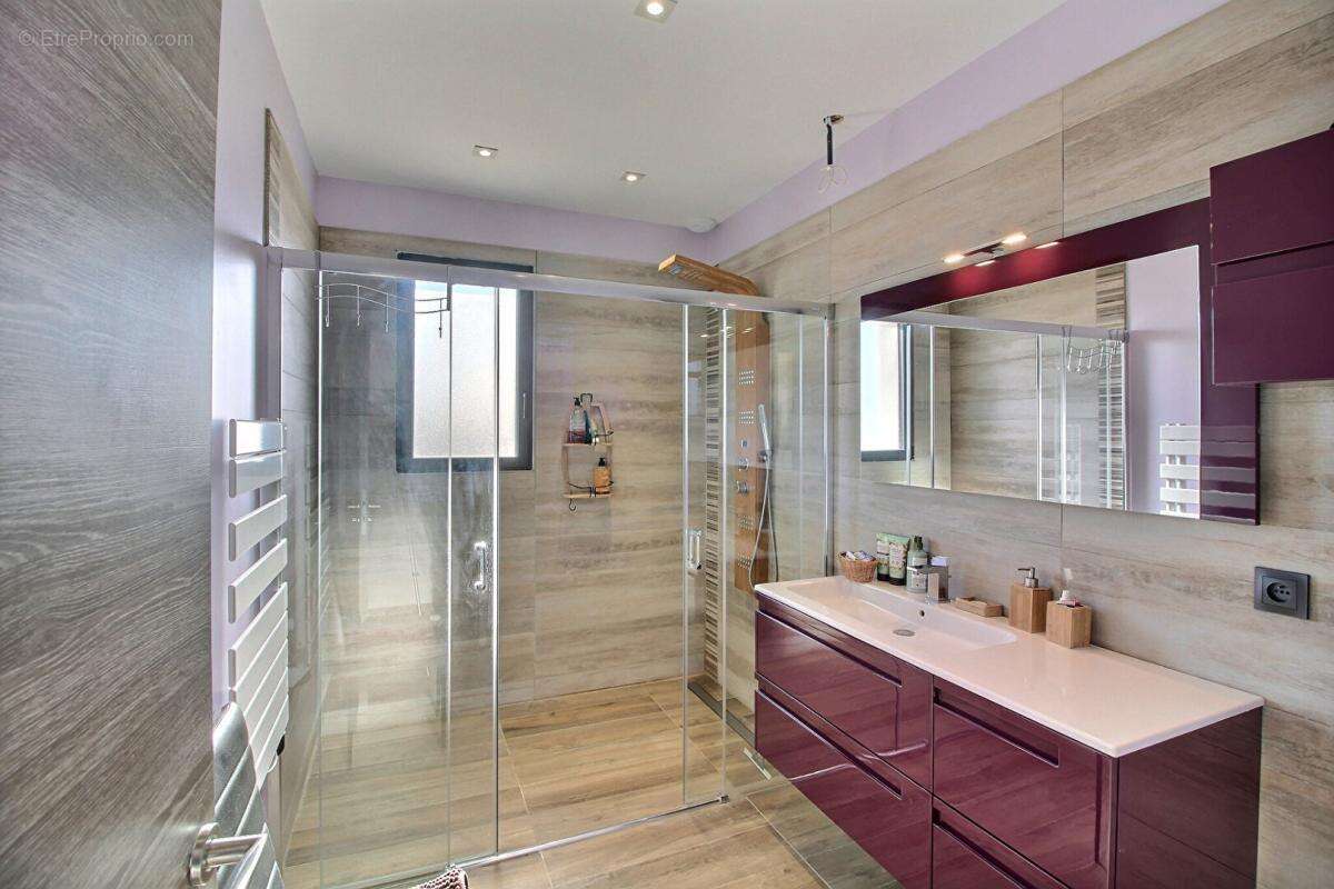 Maison à PEYRIAC-MINERVOIS