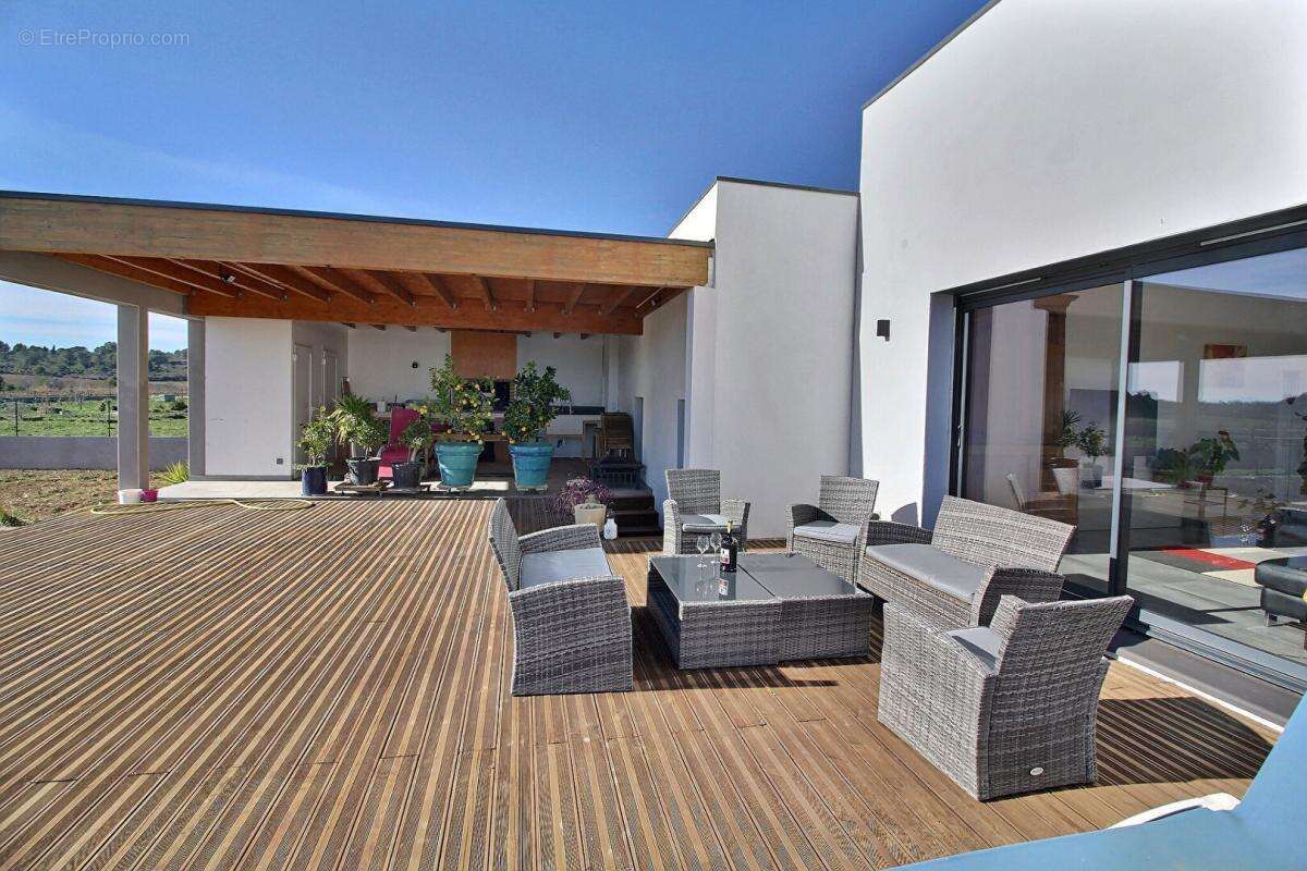 Maison à PEYRIAC-MINERVOIS