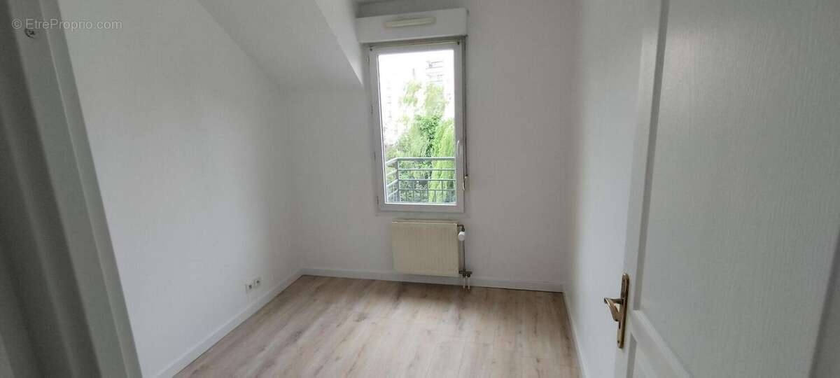 Appartement à TORCY