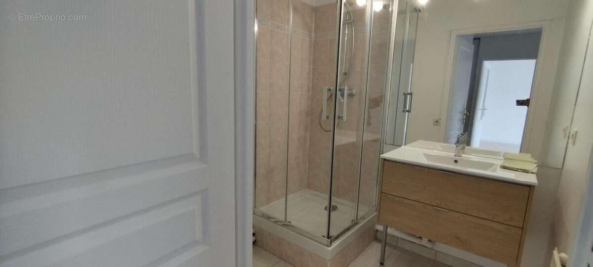 Appartement à TORCY