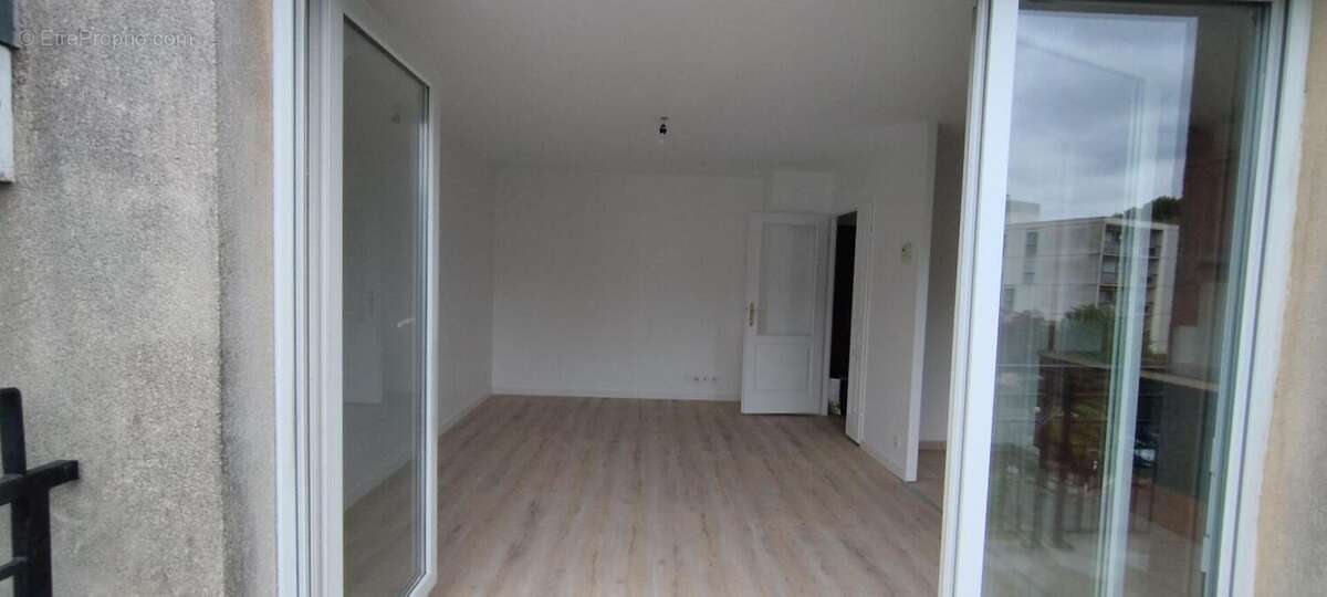 Appartement à TORCY