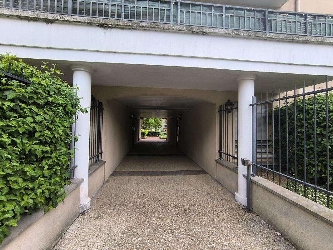Appartement à TORCY