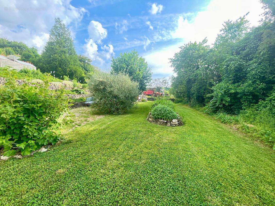 Maison à CONTREXEVILLE